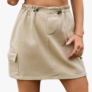 High Waist Mini Short Cargo Denim Skirt with Pockets